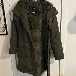 Aritzia TNA Olive Blackcomb Parka with Faux Fur